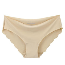 Load image into Gallery viewer, High Quality Women's Seamless Panties Solid Ultra-thin Panties Underwear Women's Sexy low-Rise Ruffles Briefs Lingerie 2018 New - UK Fashion Market
