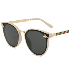 Load image into Gallery viewer, 2020 luxury bee Fashion for women Sunglasses Men Square Brand Design Sun Glasses Oculos Retro male iron - UK Fashion Market
