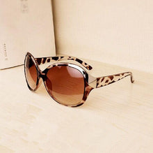 Load image into Gallery viewer, High Quality Women Sunglasses Luxury Fashion Summer Sun Glasses Women's Vintage Sunglass Goggles Eyeglasses R167 - UK Fashion Market
